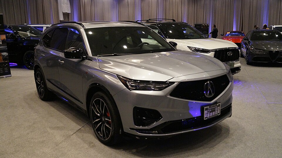 Acura MDX — photograph via Wikimedia Commons