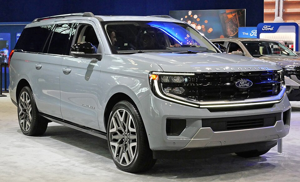 Ford Expedition — photograph via Wikimedia Commons