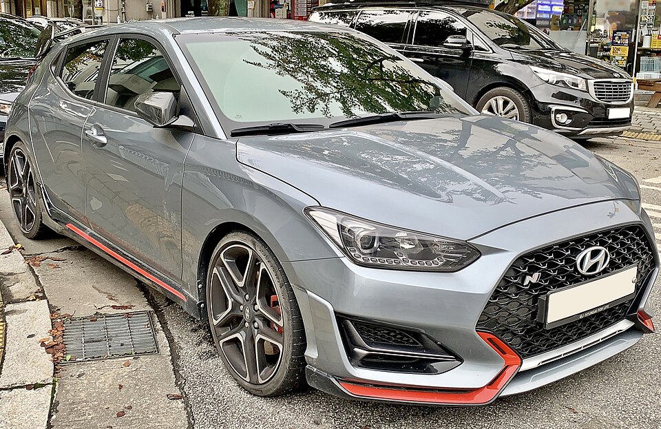 Hyundai Veloster — photograph via Wikimedia Commons