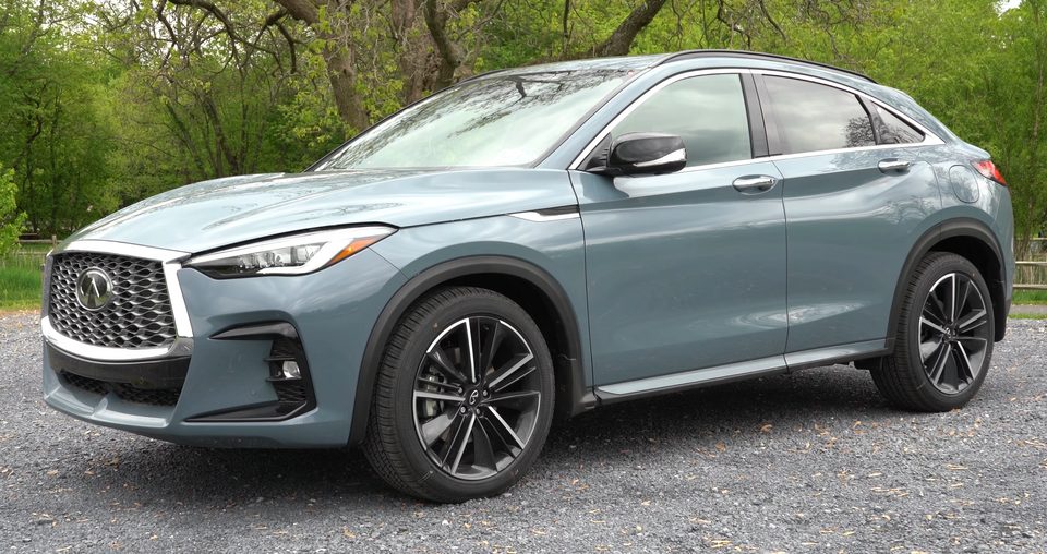 Infiniti QX55 — photograph via Wikimedia Commons
