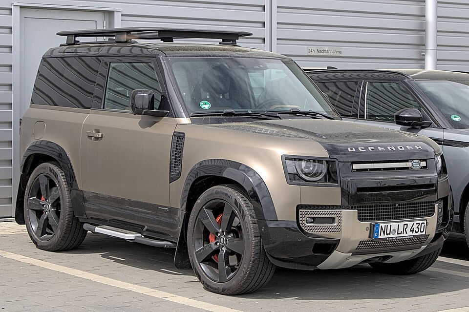 Land Rover Defender L663 — photograph via Wikimedia Commons