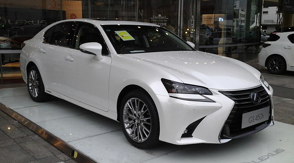 Lexus GS — photograph via Wikimedia Commons