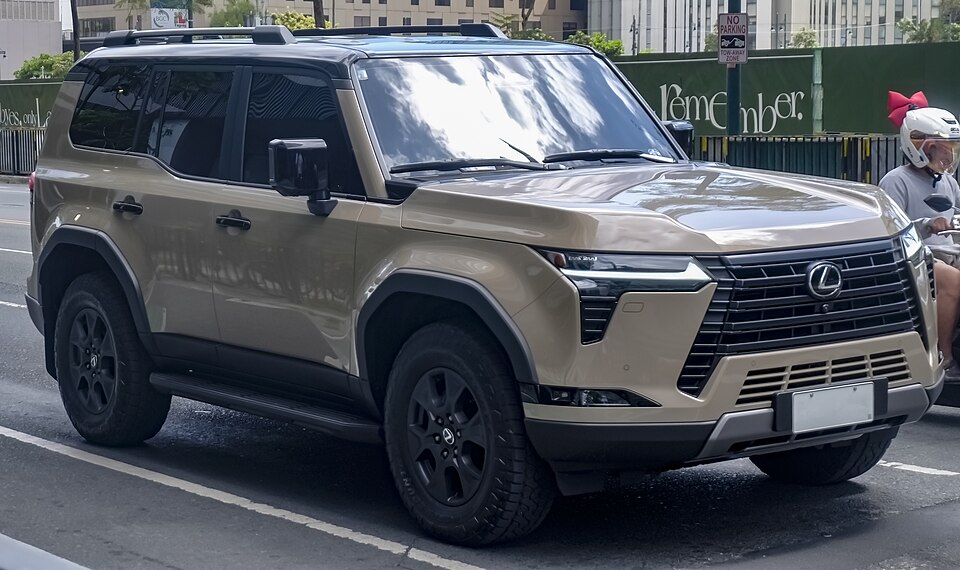 Lexus GX — photograph via Wikimedia Commons