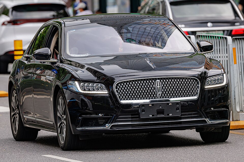 Lincoln Continental — photograph via Wikimedia Commons