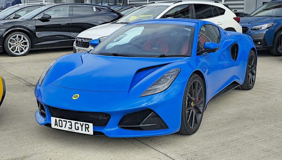 Lotus Emira — photograph via Wikimedia Commons