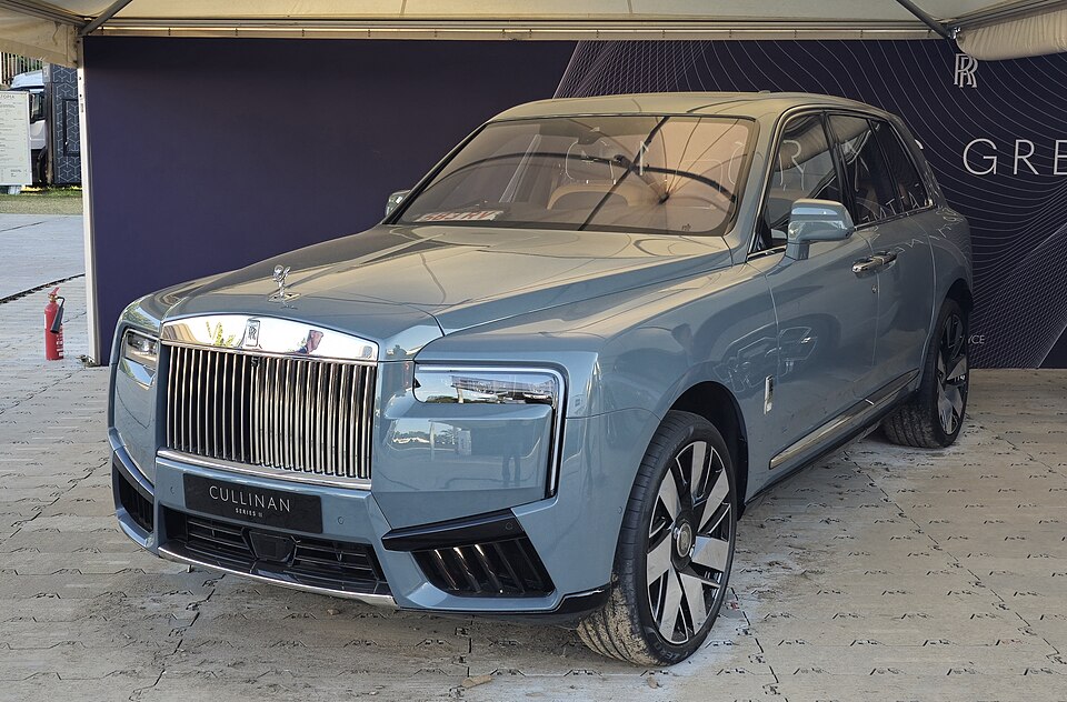 Rolls Royce Cullinan — photograph via Wikimedia Commons