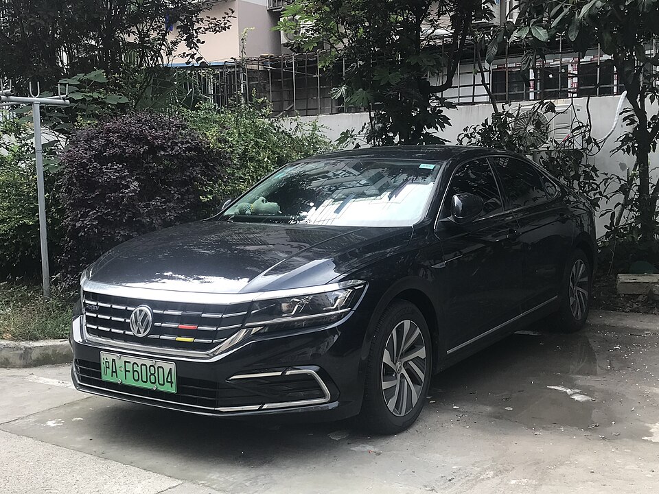 Volkswagen Passat — photograph via Wikimedia Commons