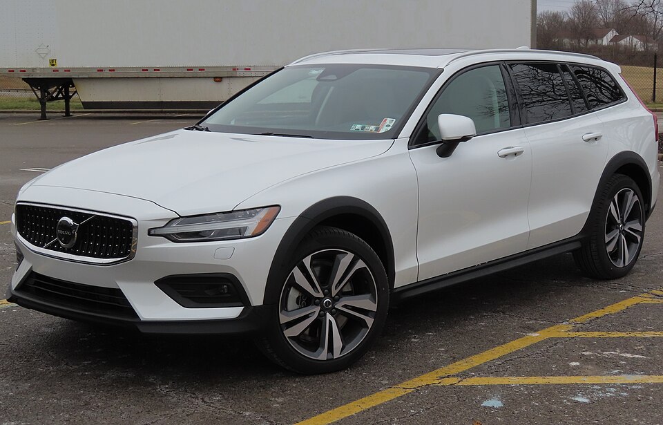 Volvo V60 — photograph via Wikimedia Commons